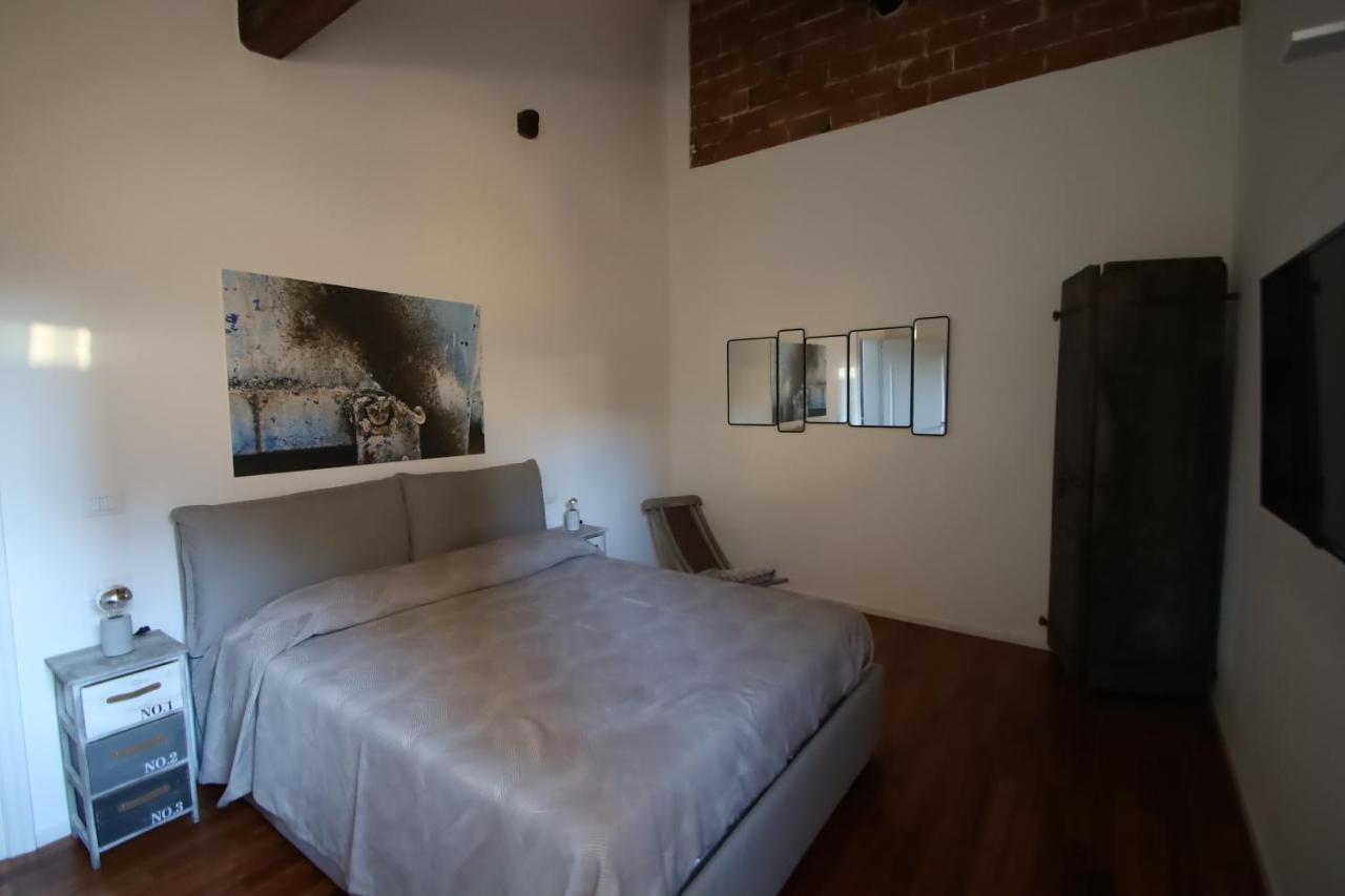 Charme Appartamento Immerso Tra Le Mura Bolognesi Ngoại thất bức ảnh